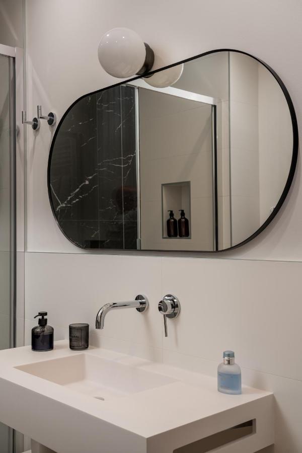 Nue Suites ซัสซารี ภายนอก รูปภาพ